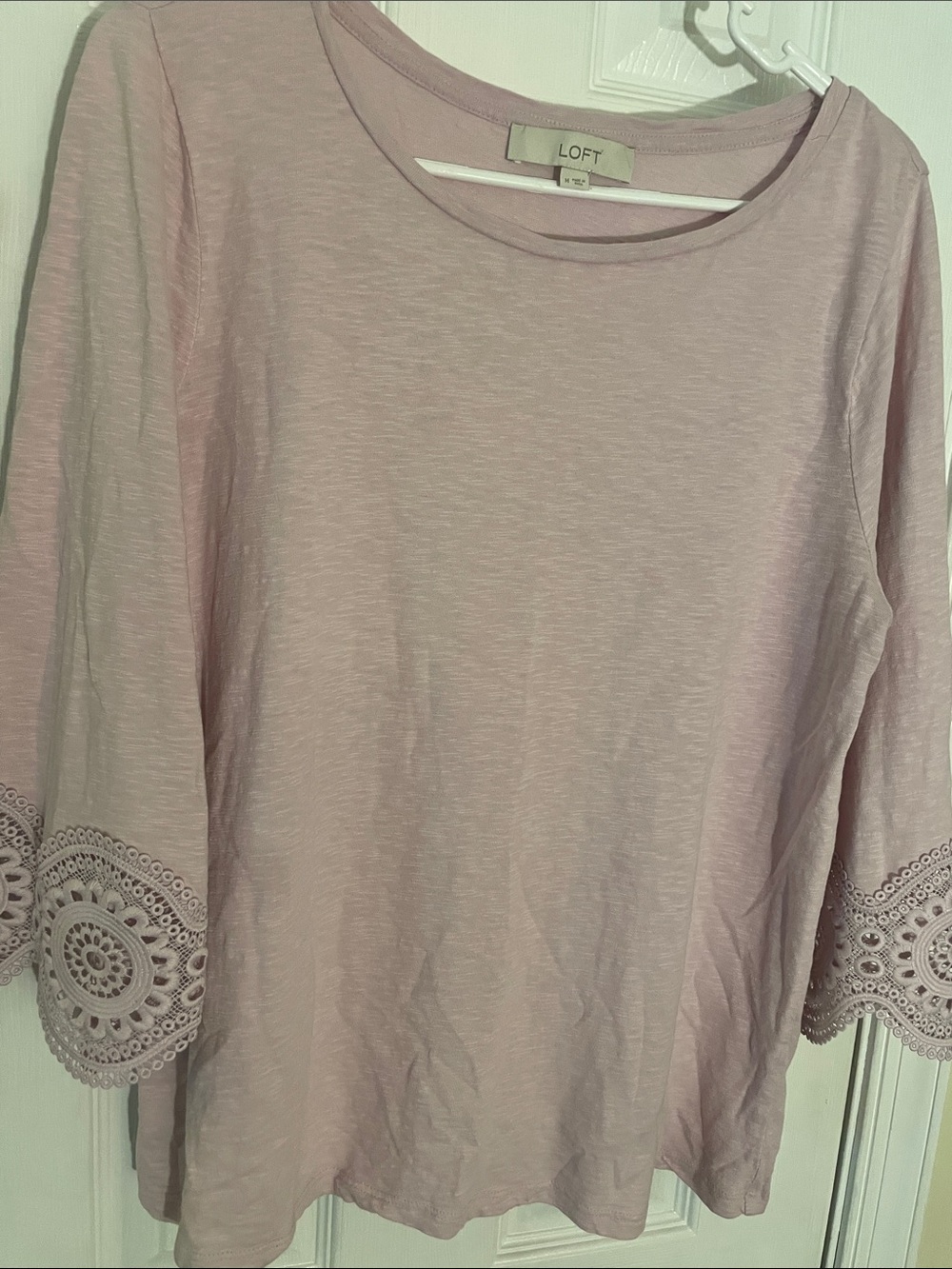 LOFT Soft Lilac Normcore Crochet Trim Tee M